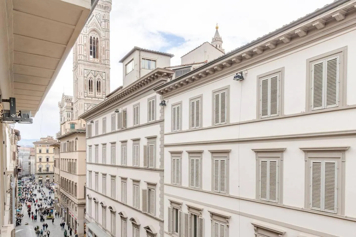 Calzaiuoli Sunshine Apartment Florence Italy